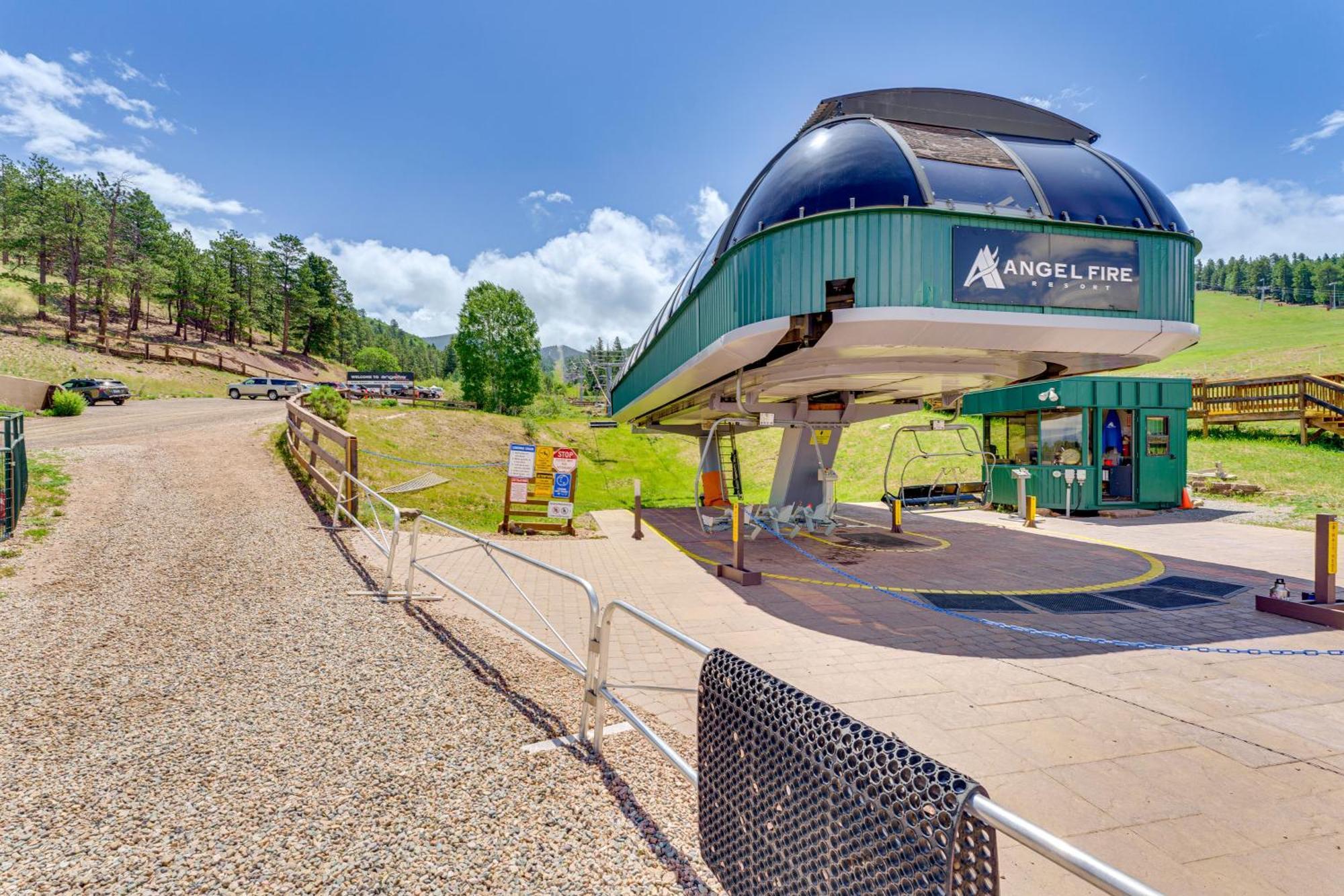 Angel Fire Mountain Condo Steps To Ski Resort! المظهر الخارجي الصورة
